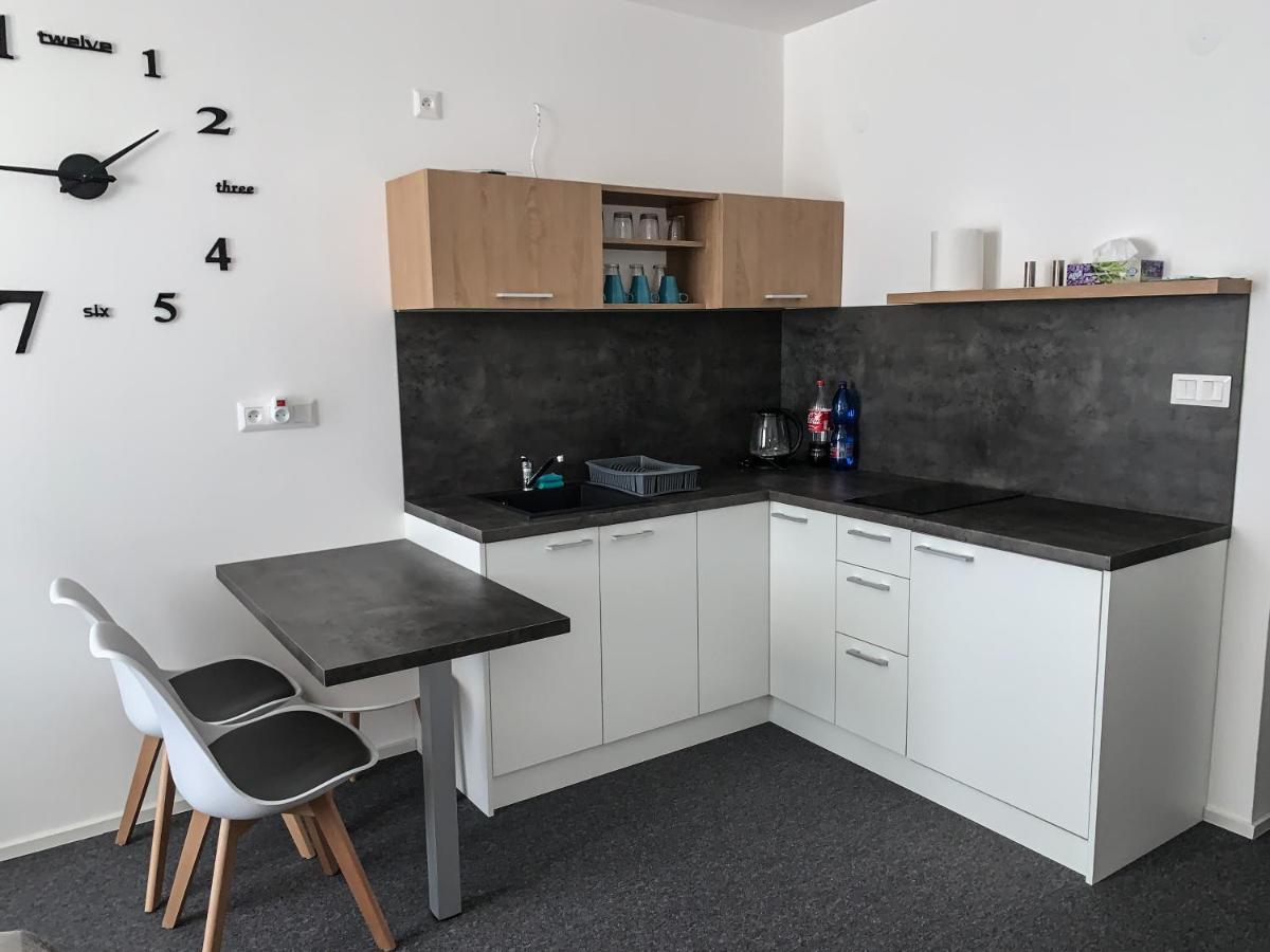 Apartman J&J Bešeňová Eksteriør billede